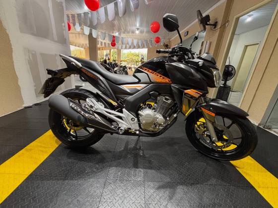 HONDA CB TWISTER HONDA CB TWISTER